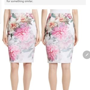 Ted Baker Flower Skirt size 0